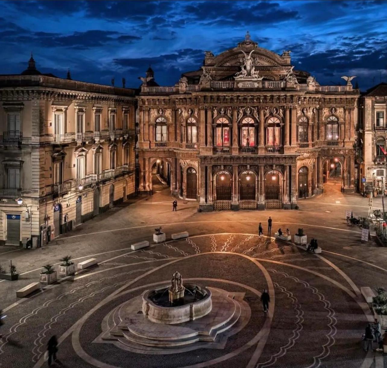 Ricci Palace Suites Catania Ngoại thất bức ảnh