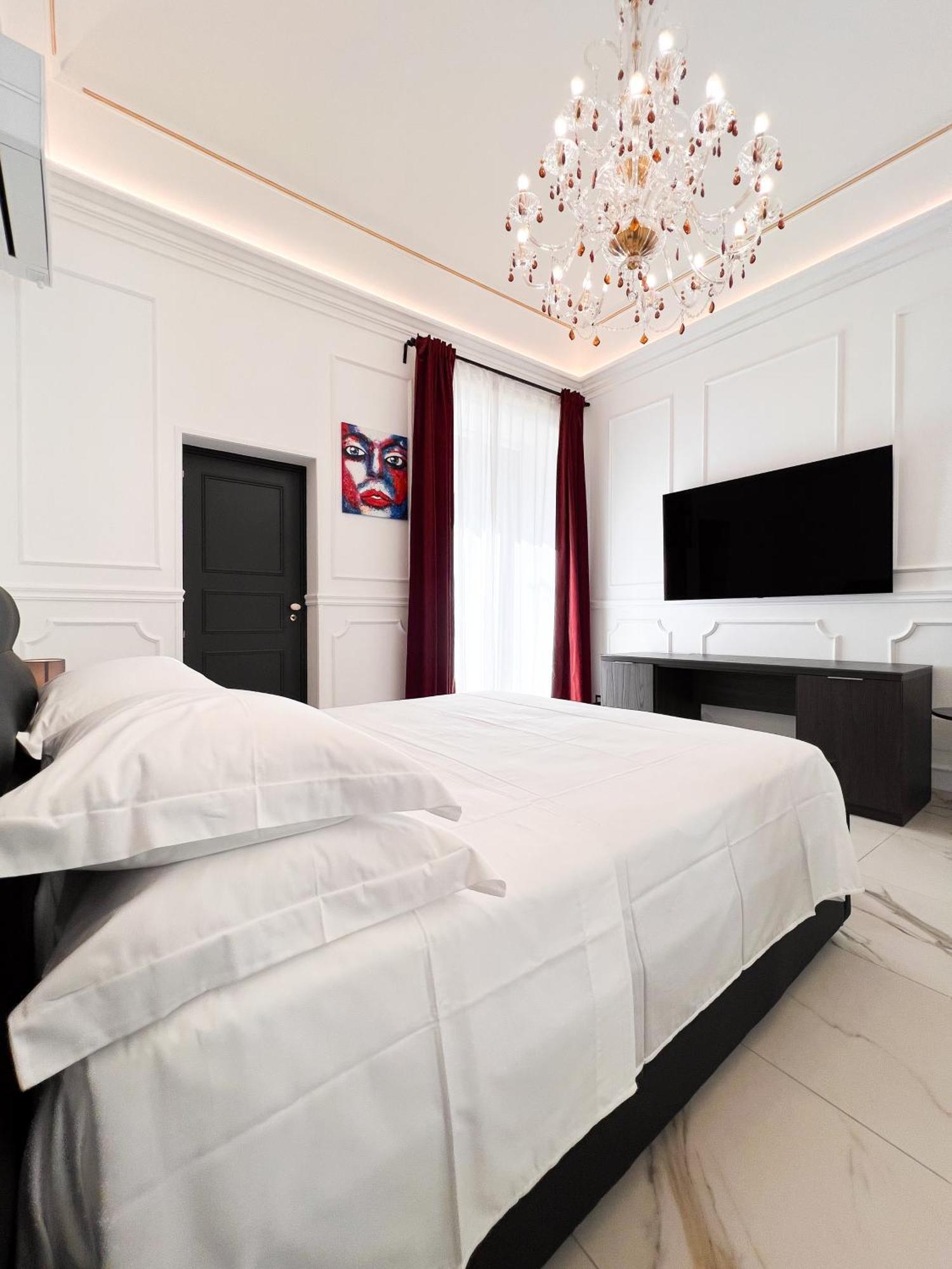 Ricci Palace Suites Catania Ngoại thất bức ảnh
