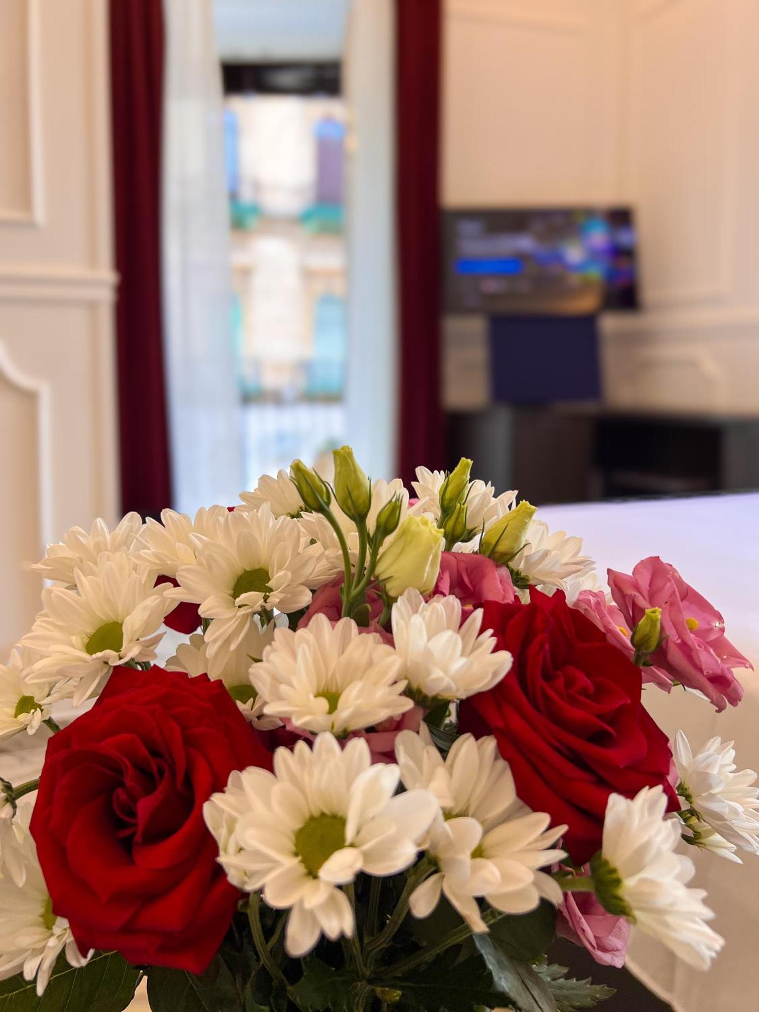 Ricci Palace Suites Catania Ngoại thất bức ảnh